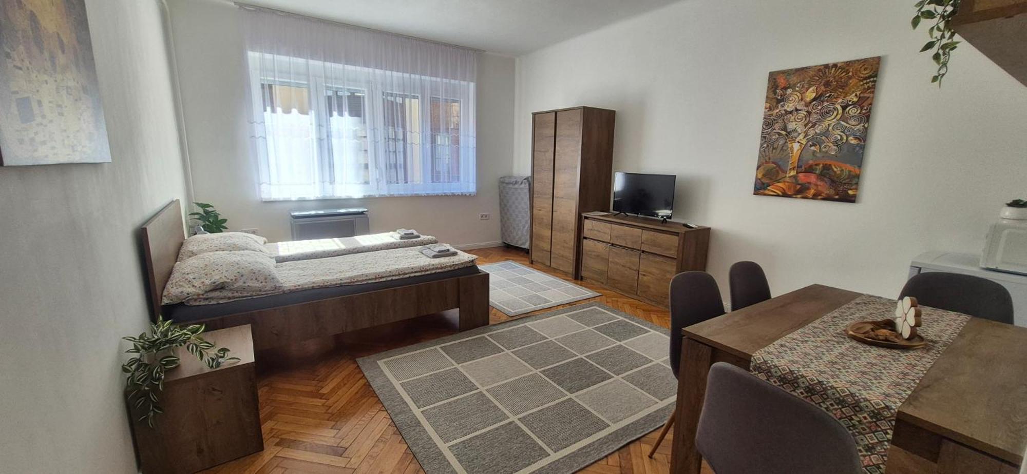 Downtown Studio Apartman Πετς Εξωτερικό φωτογραφία